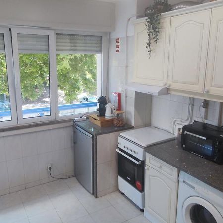 Aconchegante T3 Em Telheiras Apartment ลิสบอน ภายนอก รูปภาพ